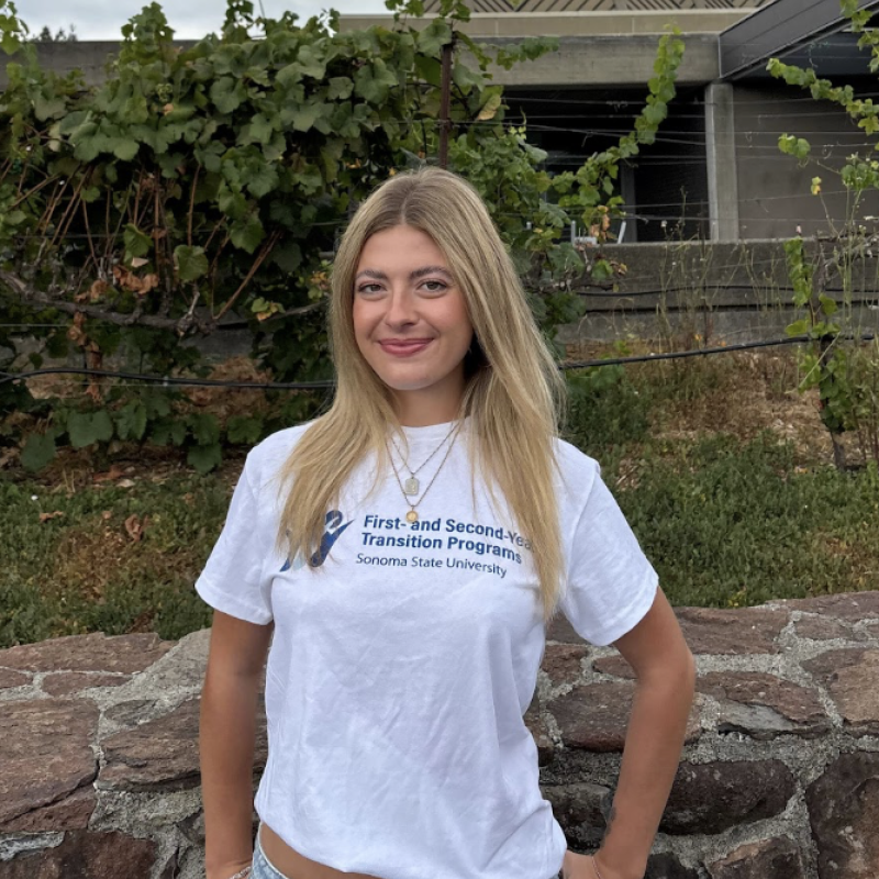 FAST 2026-2027 Peer Mentor Carolina Urkofsky