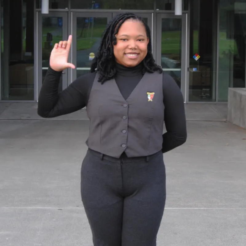 This is a picture of Peer Mentor Alebreana Henning